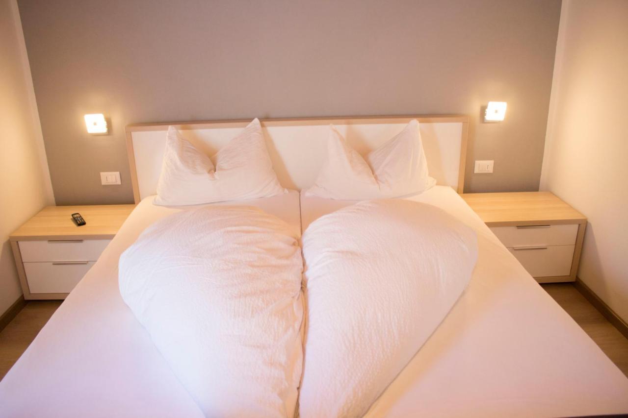 Schenna Garni Eden Bed & Breakfast 외부 사진