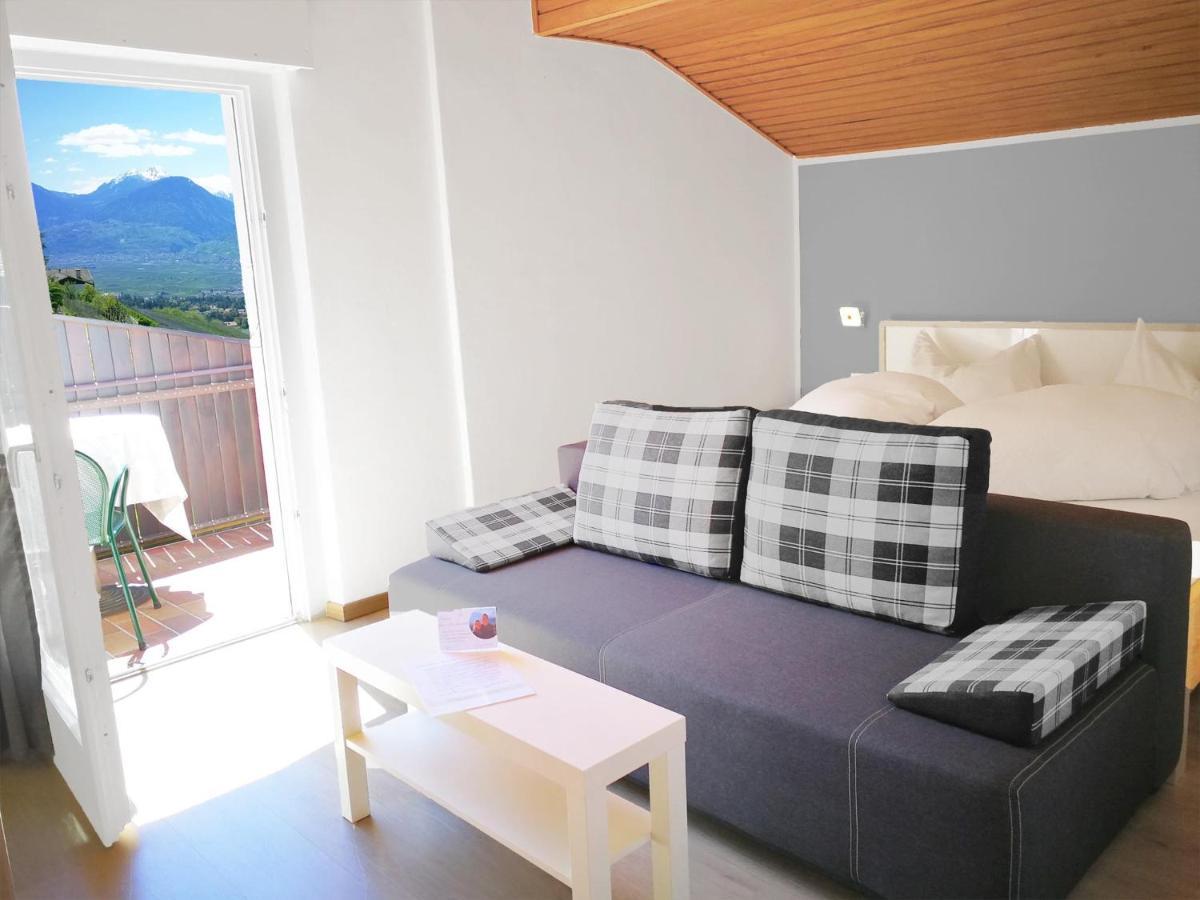 Schenna Garni Eden Bed & Breakfast 외부 사진